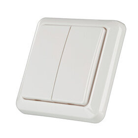 2-osainen seinäkytkin ja pistorasiavastaaottimet