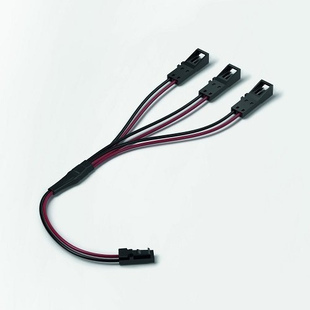 3-osainen jakaja 12V