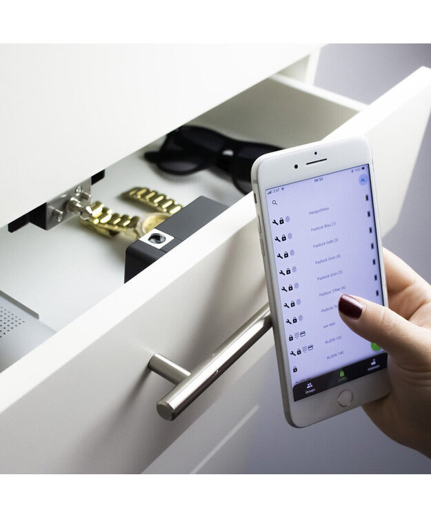 XLOCK 220